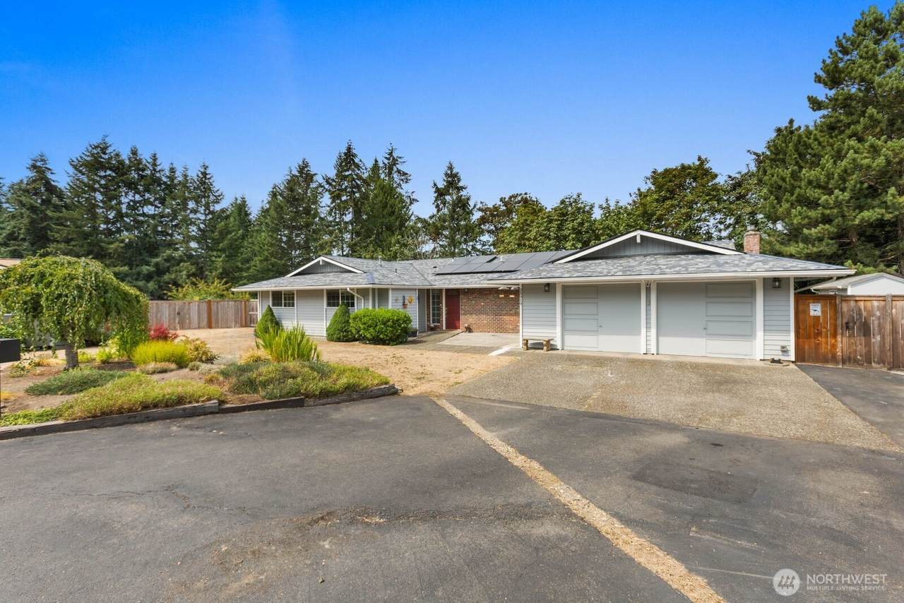 28919 211th Avenue - Photo 1