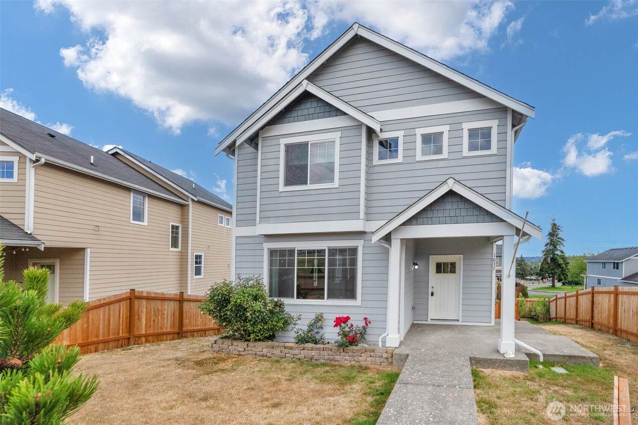 1037 Zeeden Way - Photo 1