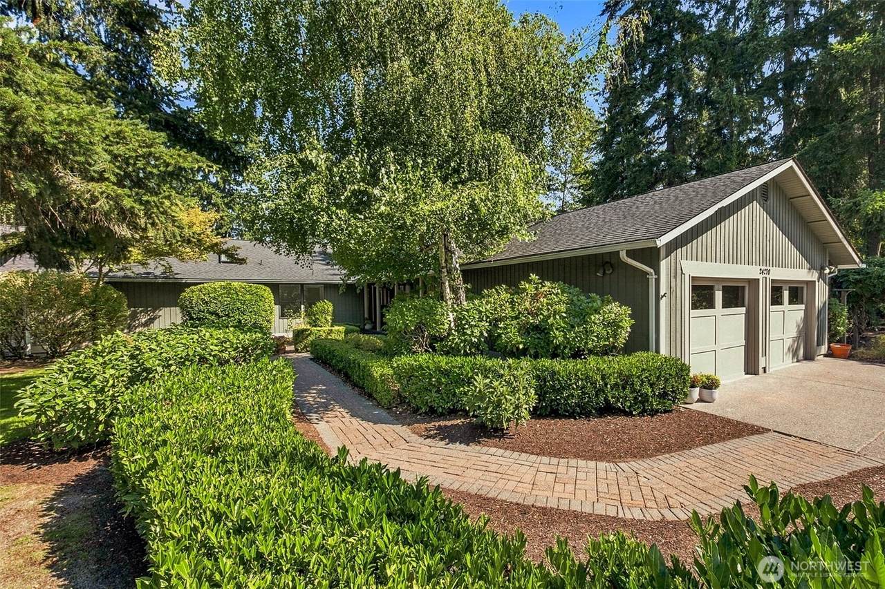 24270 229th Avenue - Photo 1