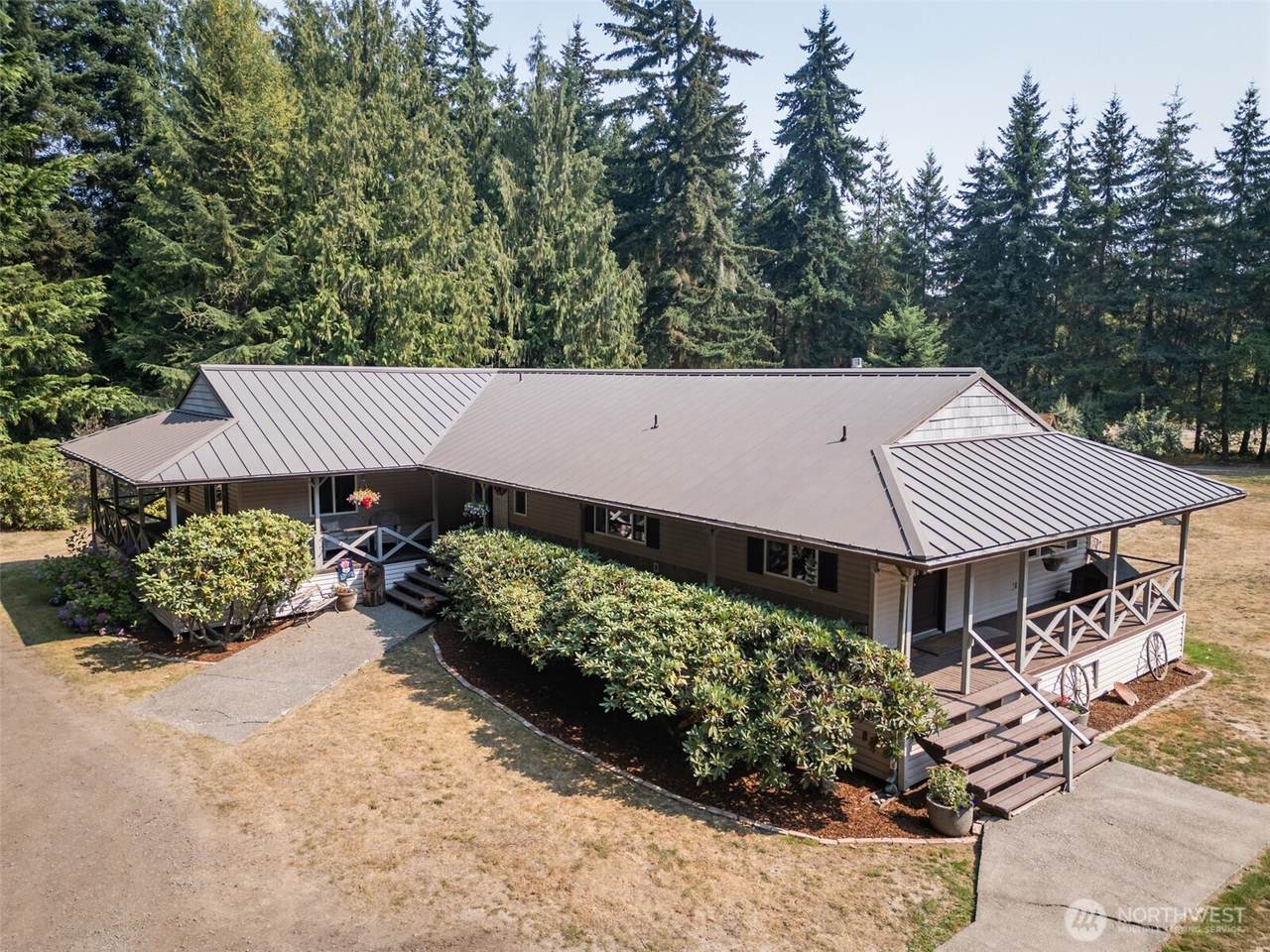 533 Hulse Road - Photo 1