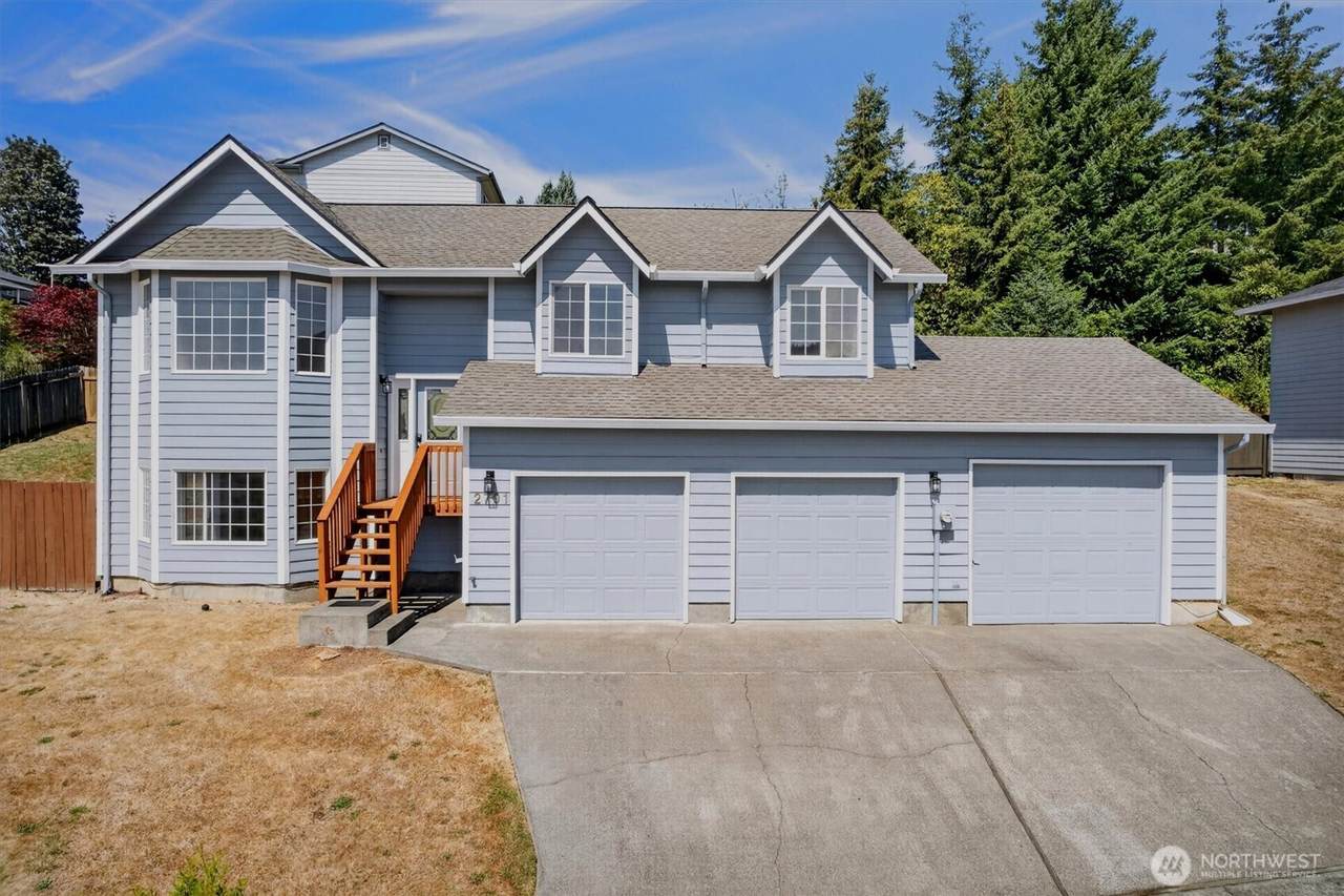 2701 Glen More Street - Photo 1