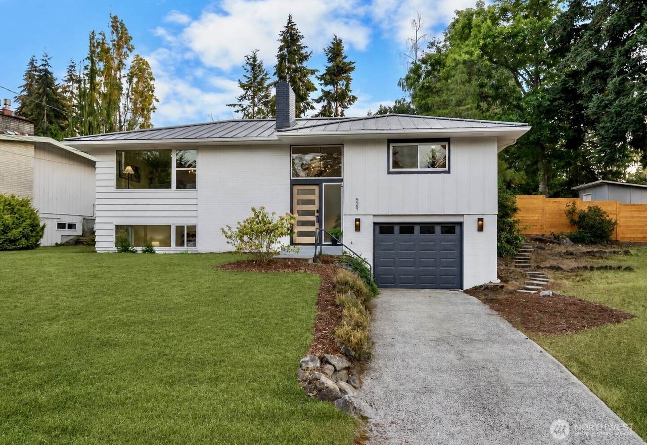 529 302nd Street - Photo 1