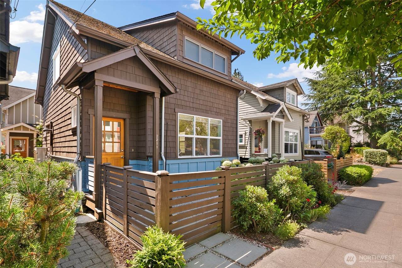 2211 60th Street - Photo 1