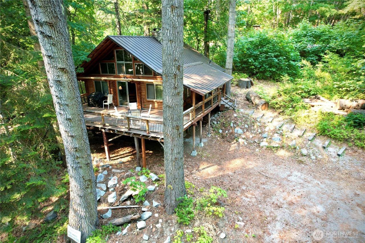 17792 North Shore Drive - Photo 1