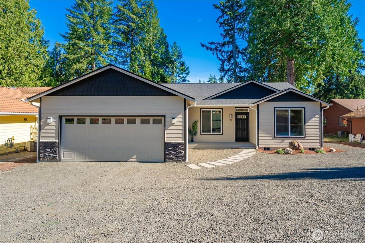 71 Connemara Way - Photo 1