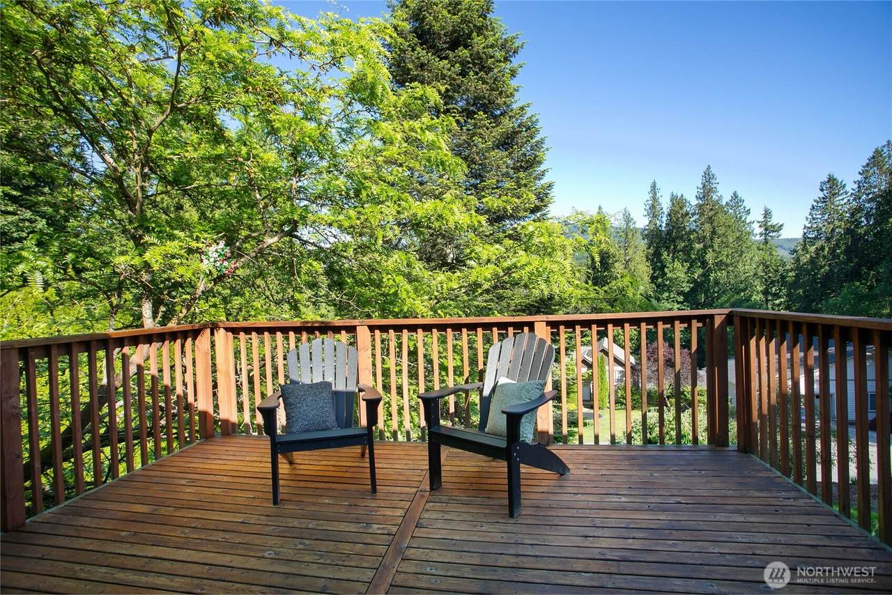 765 Summerset Way - Photo 1