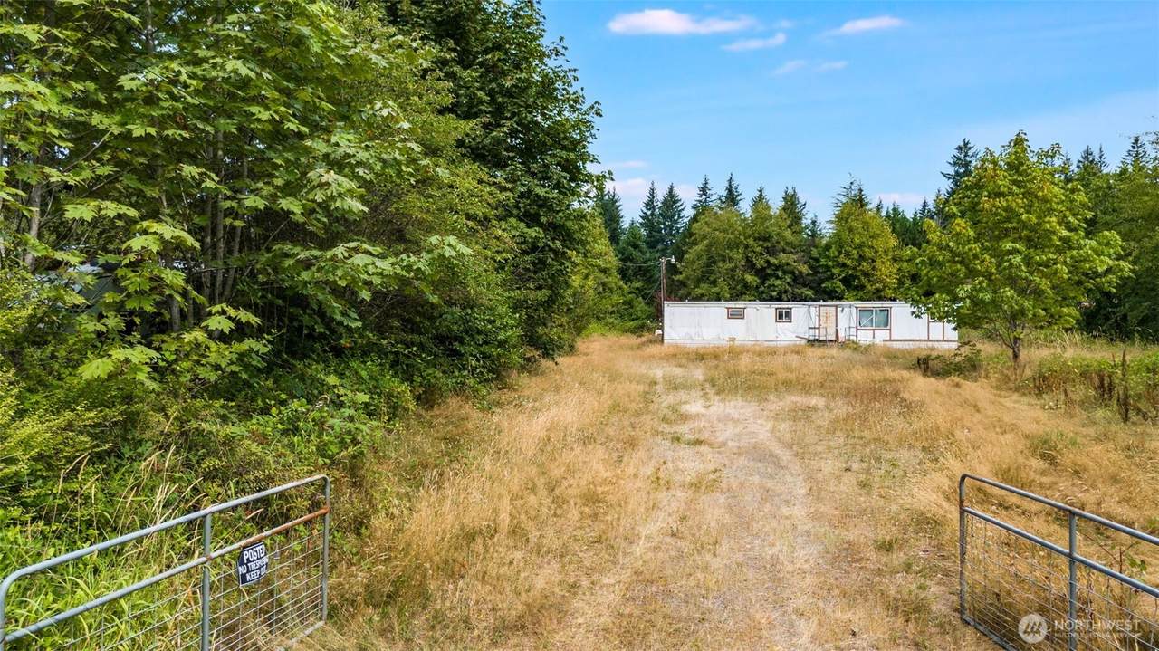 25006 224th Street - Photo 1