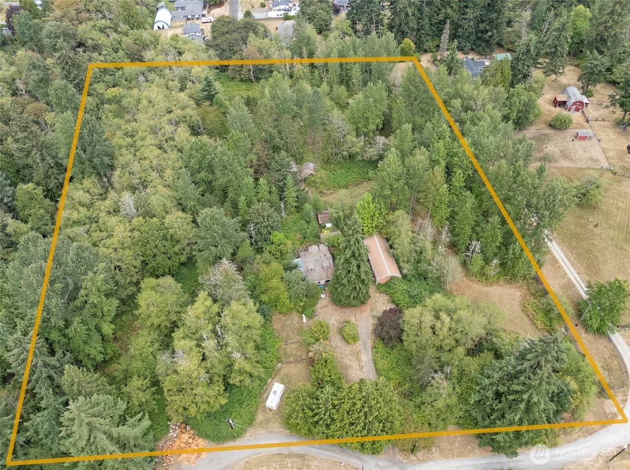 13928 59th Avenue - Photo 1