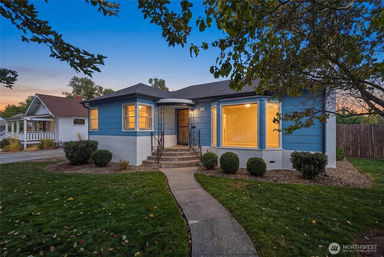 404 Division Street - Photo 1