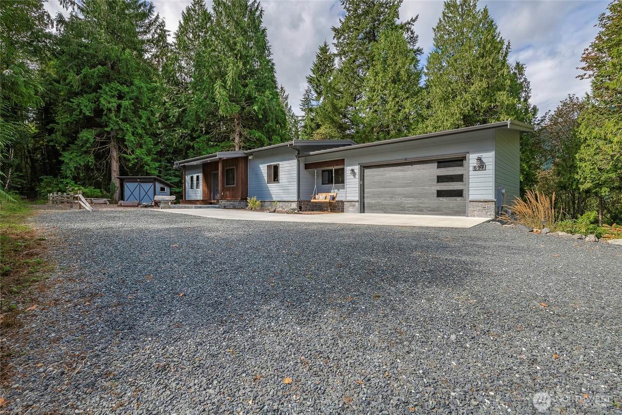 697 Axelson Road - Photo 1