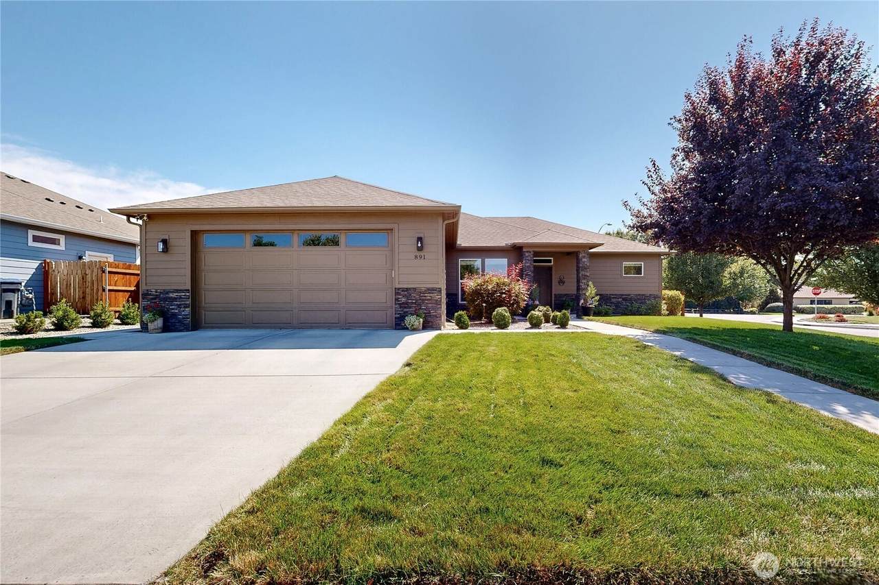 891 Boulder Street - Photo 1