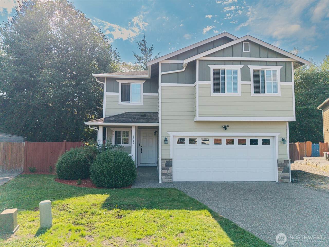 1827 Billie Court - Photo 1