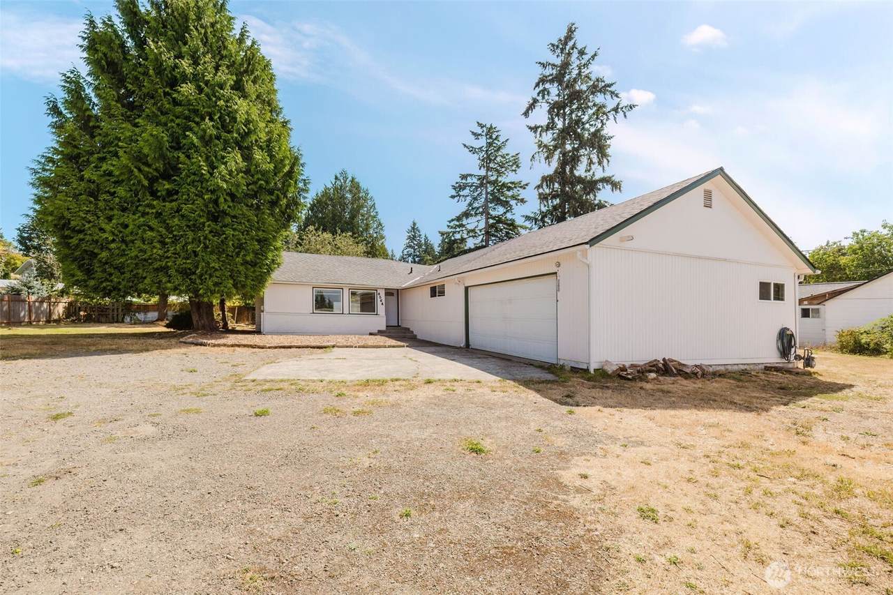 4564 Horstman Road - Photo 1