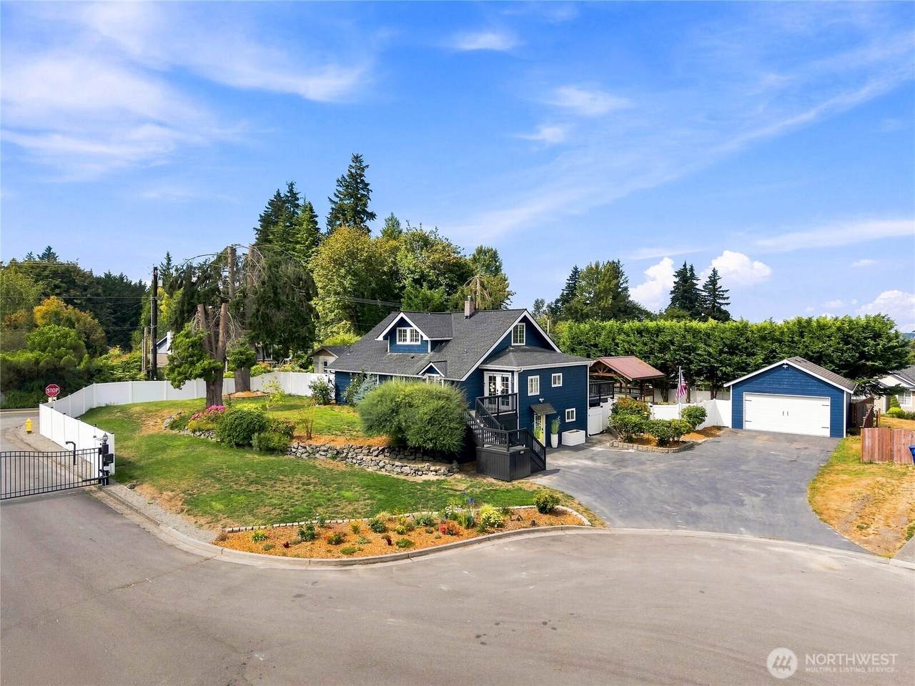 2803 9th Street - Photo 1