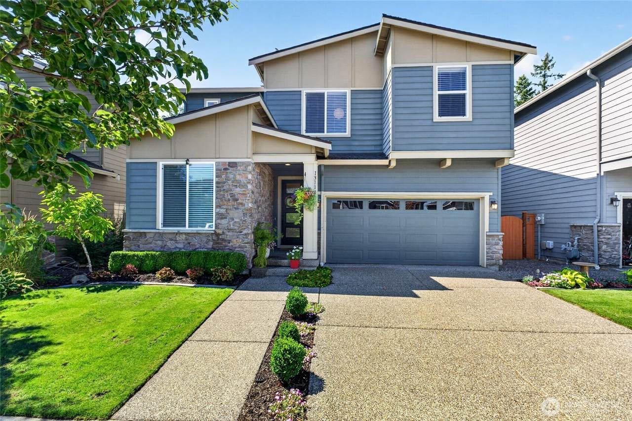 13118 180th Avenue - Photo 1