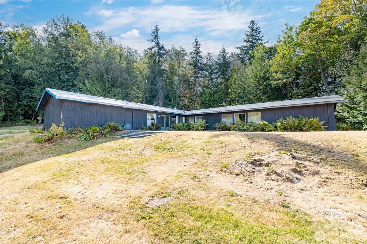 1510 40th Street - Photo 1