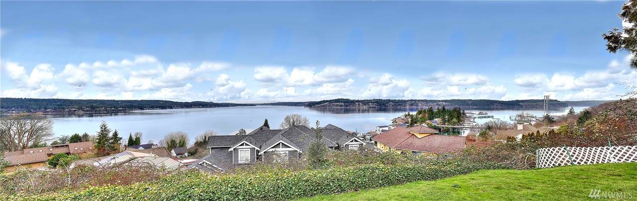 2727 92nd Av Ct - Photo 1
