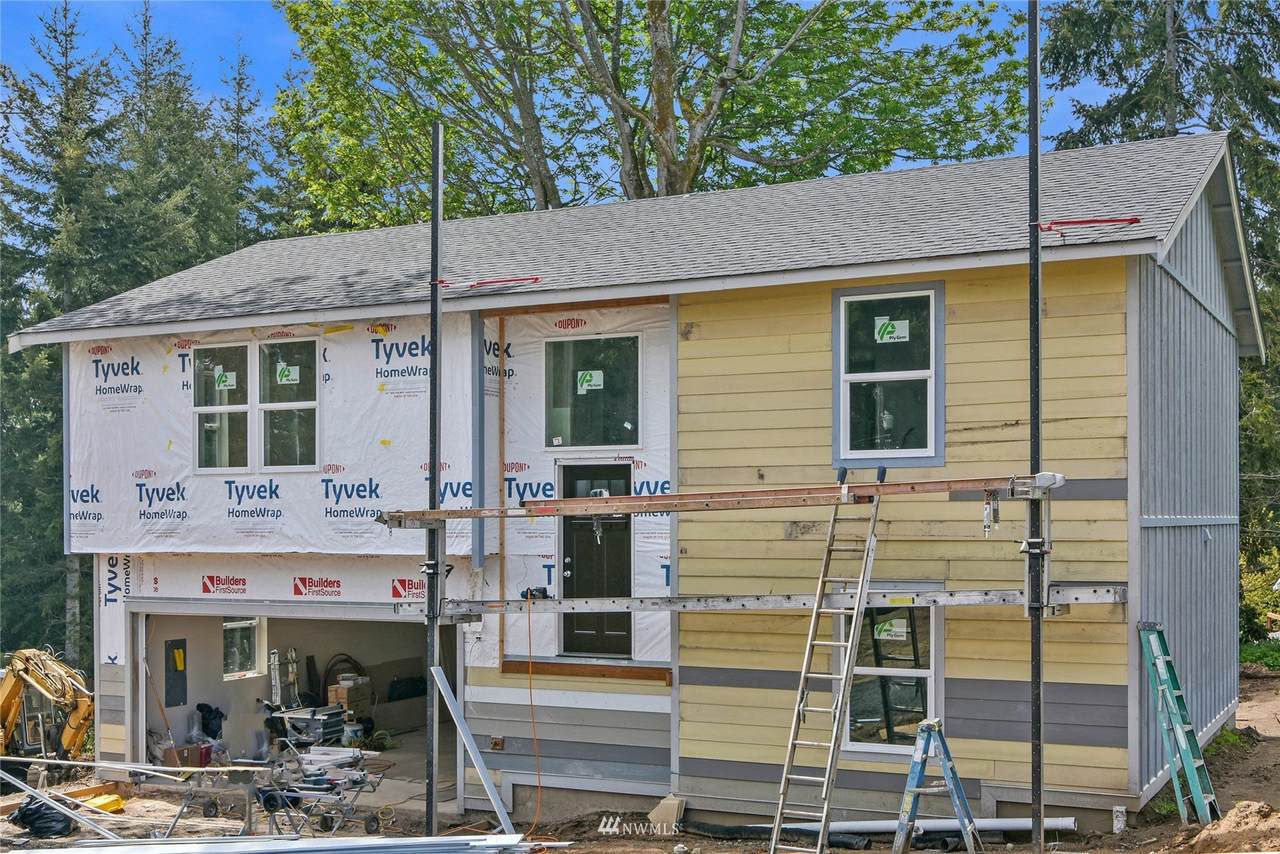 1140 Thorndyke Road - Photo 1