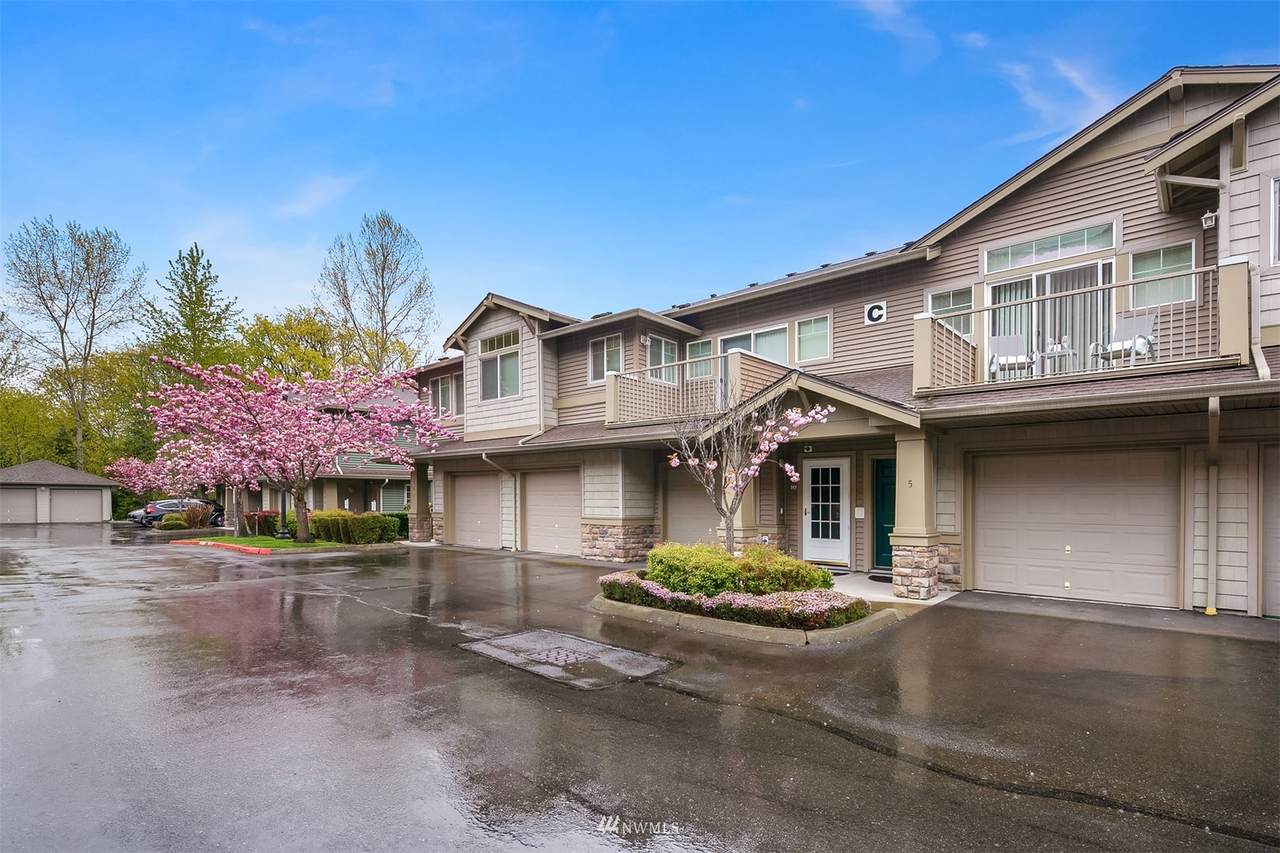 21507 42nd Avenue - Photo 1