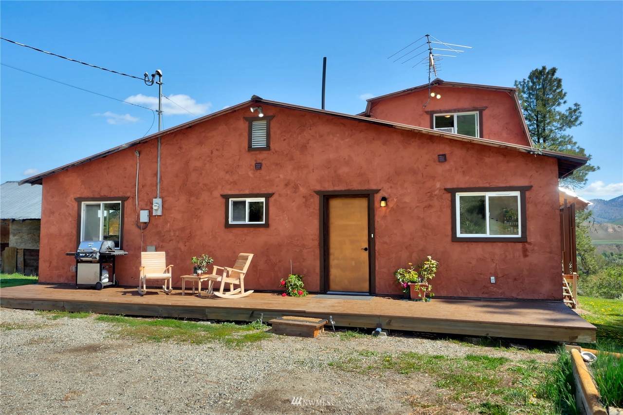 86 Foothill Way - Photo 1