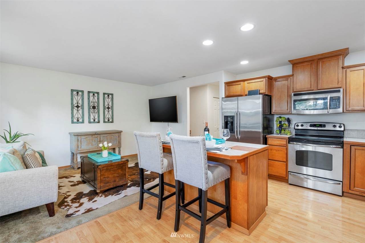112 Indiana Avenue - Photo 1