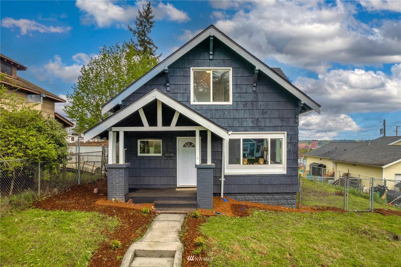 2239 Morton Street - Photo 1