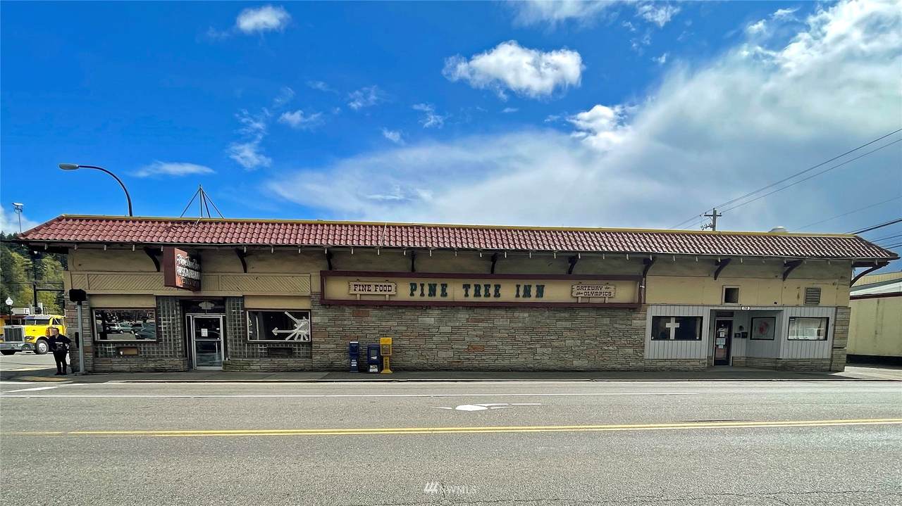 102 1st Street - Photo 1