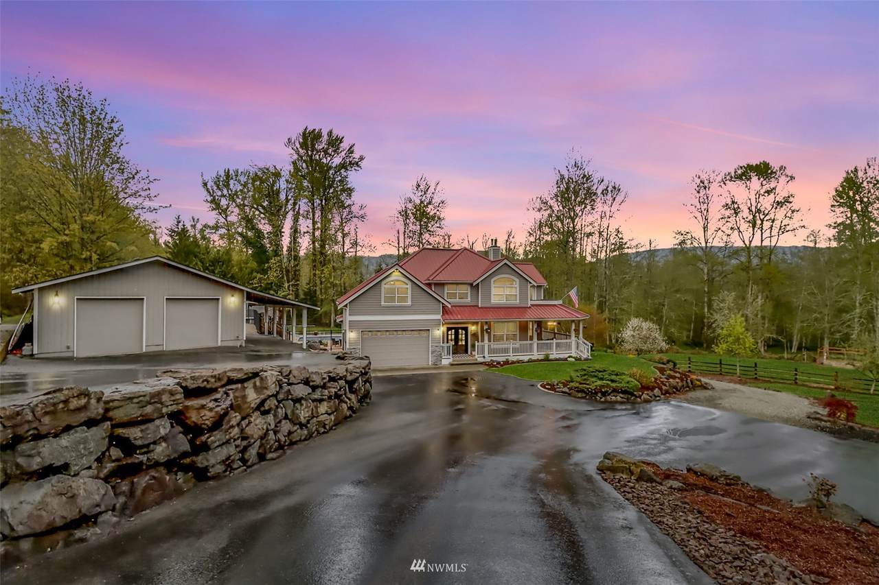 18920 258th Avenue - Photo 1