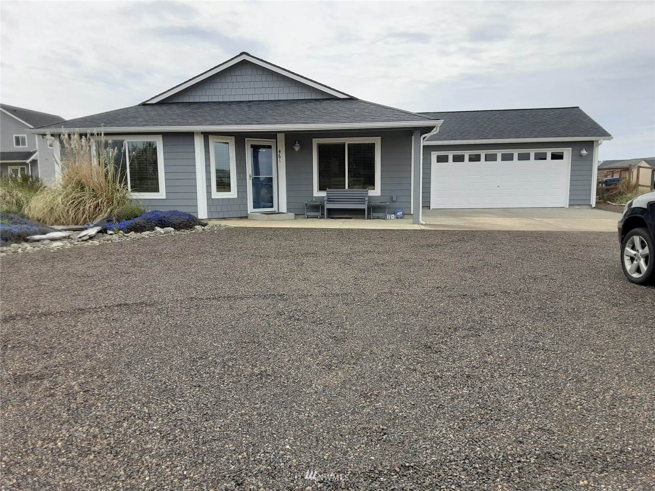 461 Portal Loop - Photo 1