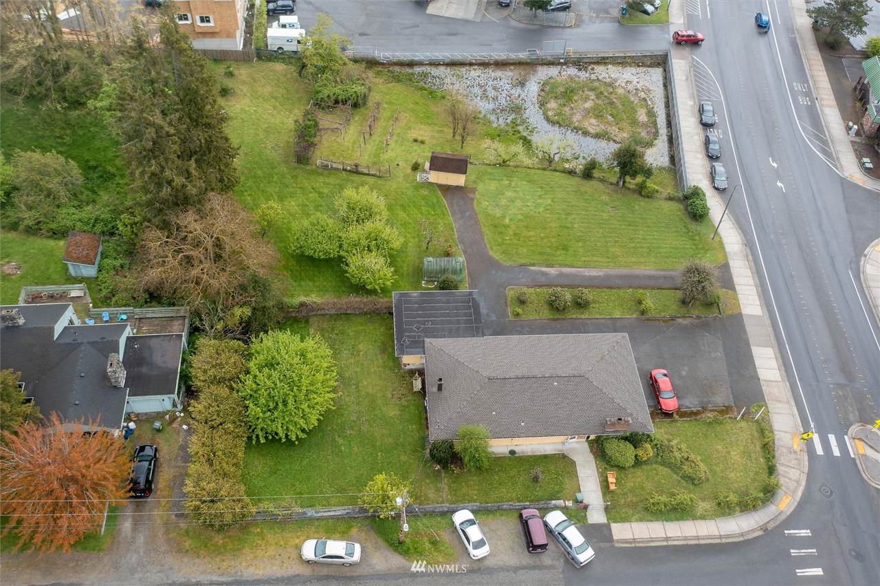 2108 Main Street - Photo 1