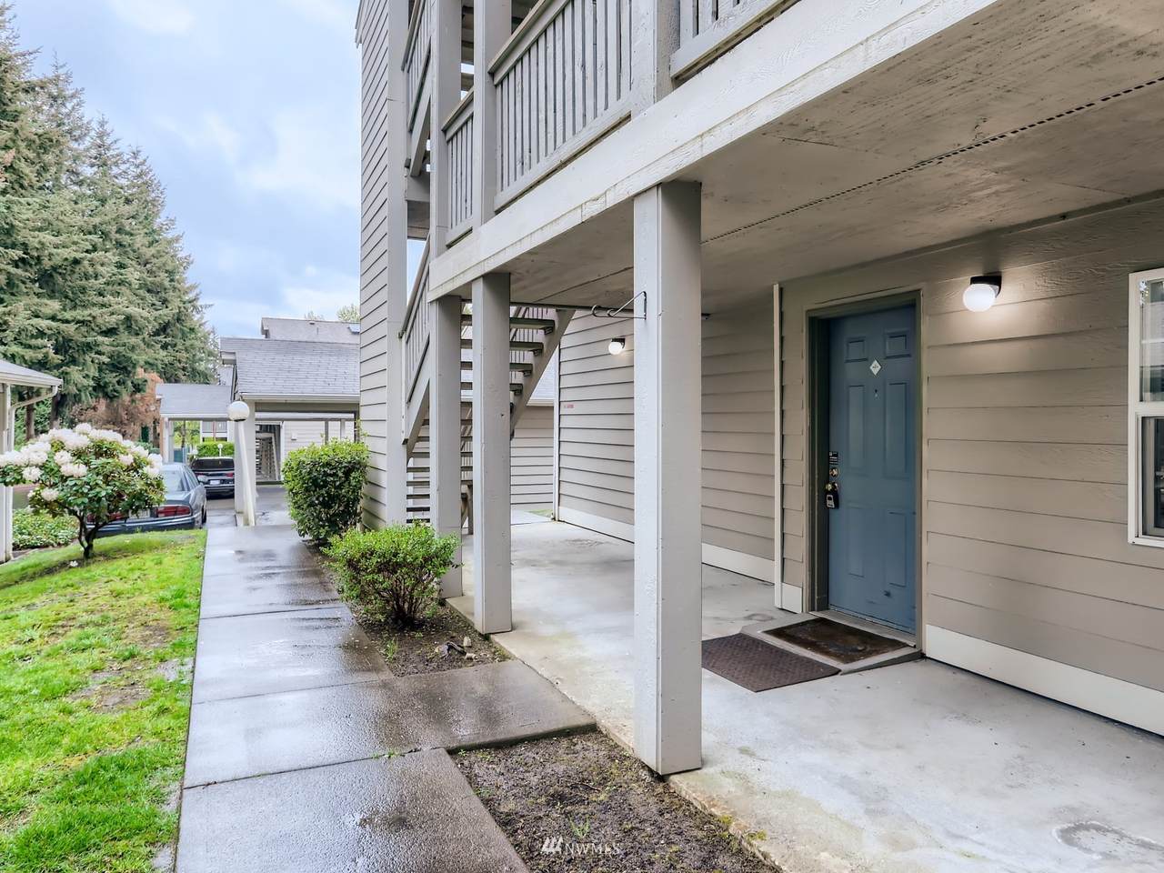 215 100th Street - Photo 1