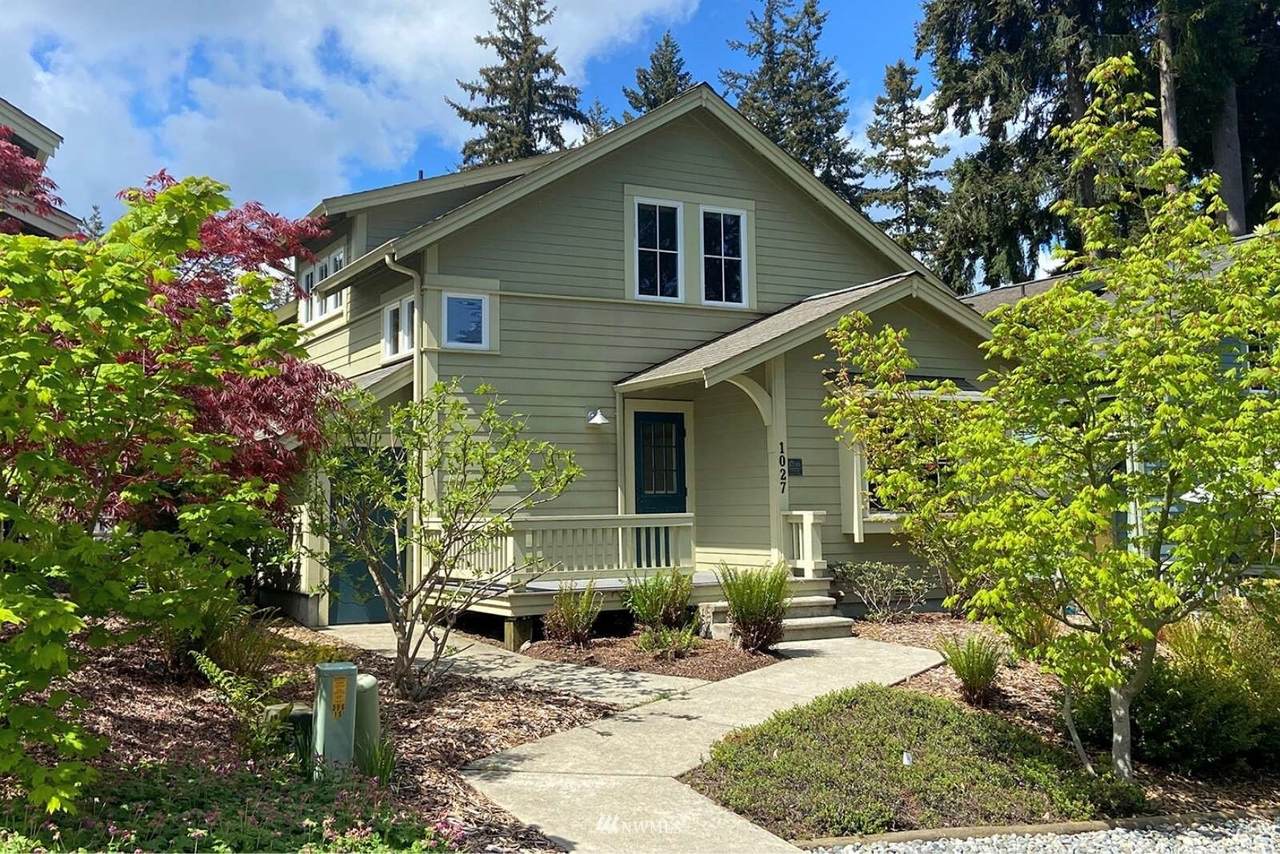 1027 High View Street - Photo 1