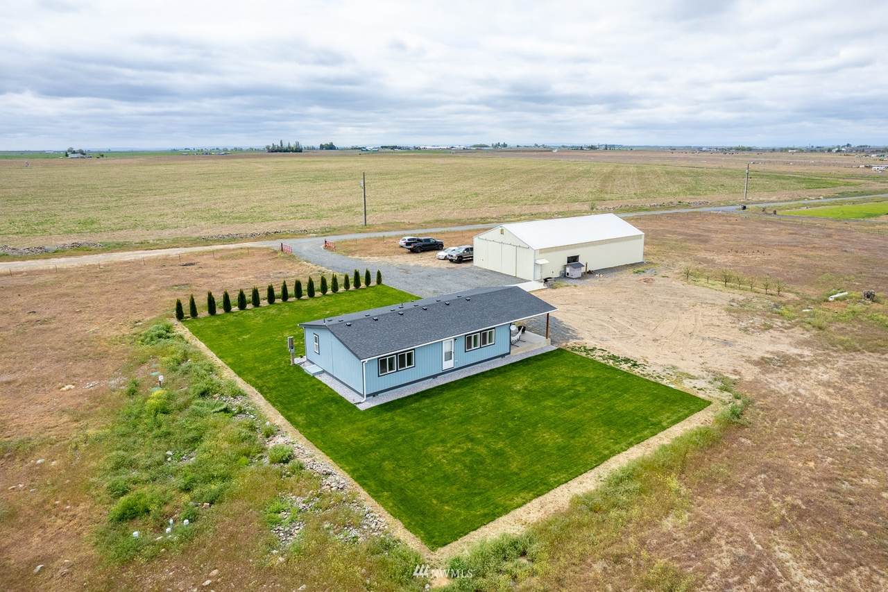 6838 Road 10 - Photo 1