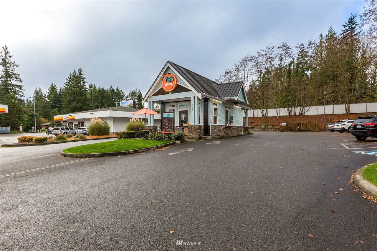 4720 Bethel Road - Photo 1