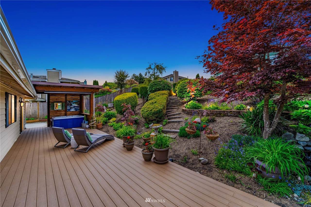 1886 Overview Drive - Photo 1