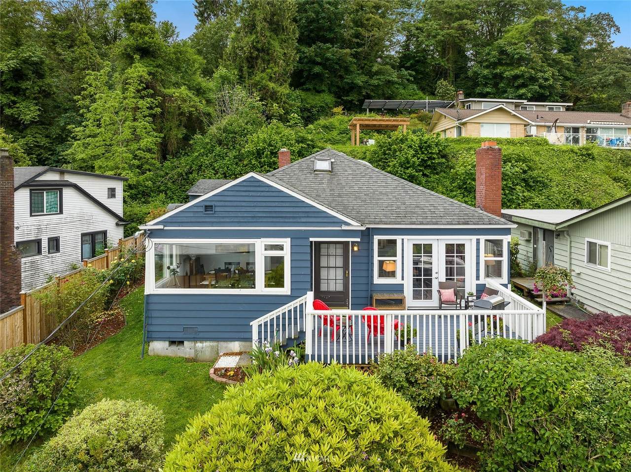 9687 Rainier Avenue - Photo 1