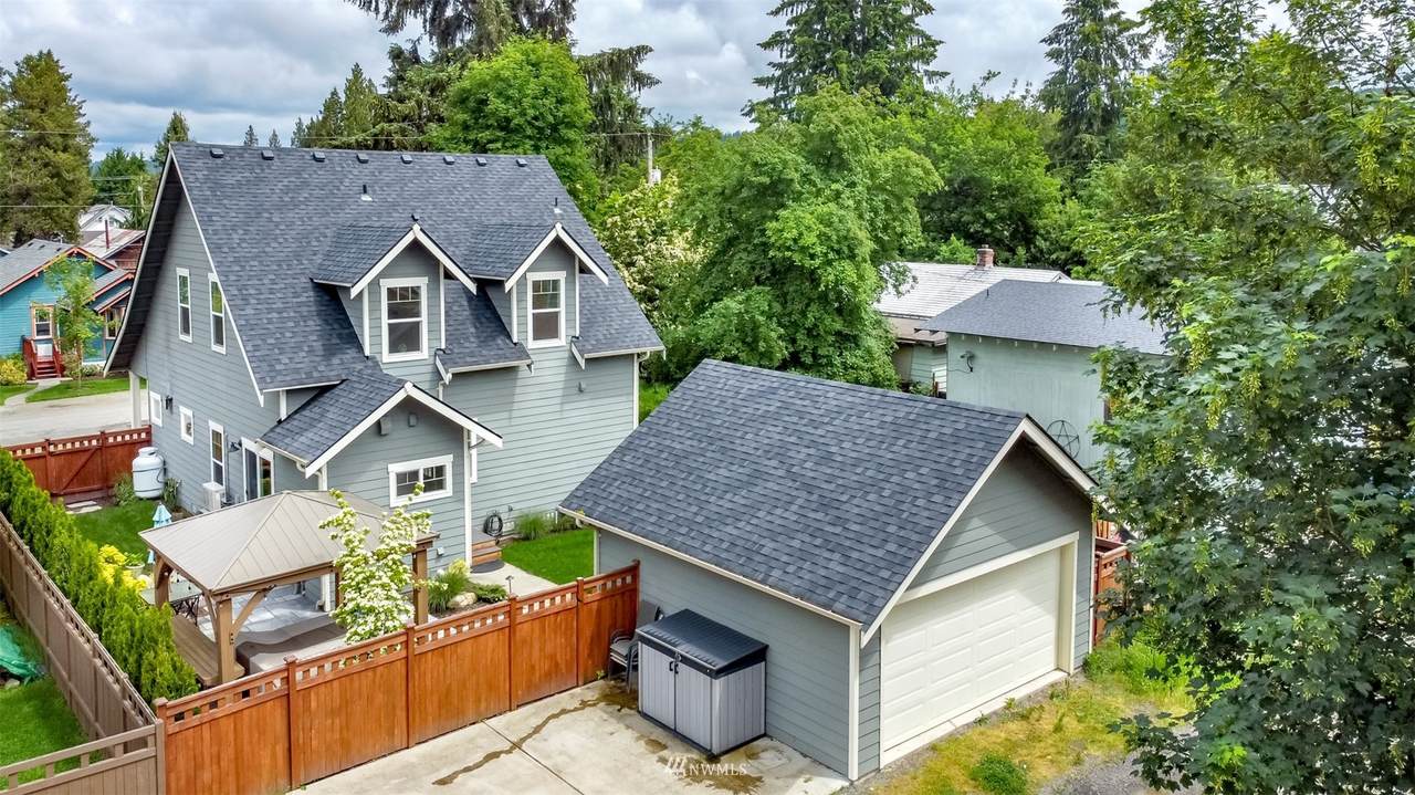 32035 Reitze Street - Photo 1