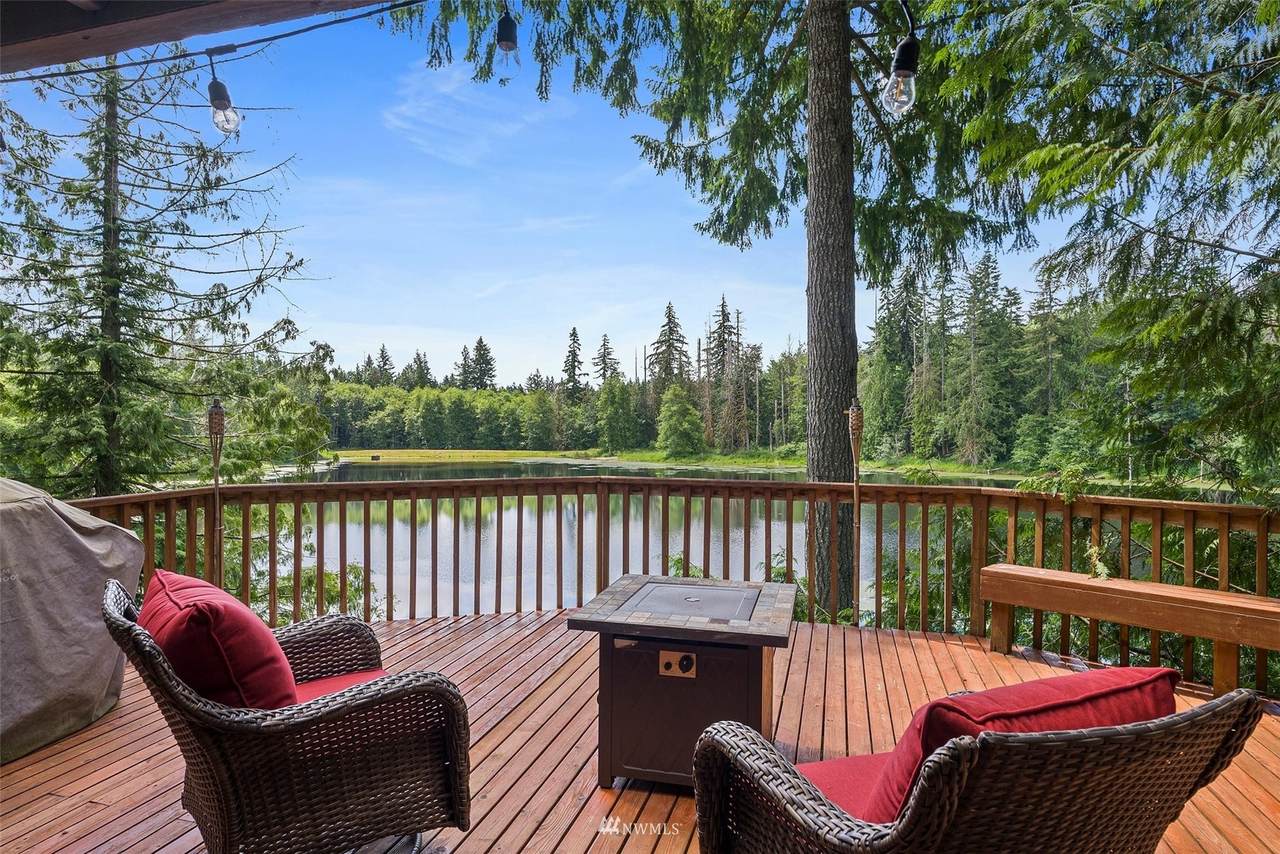 8737 Laguna Drive - Photo 1