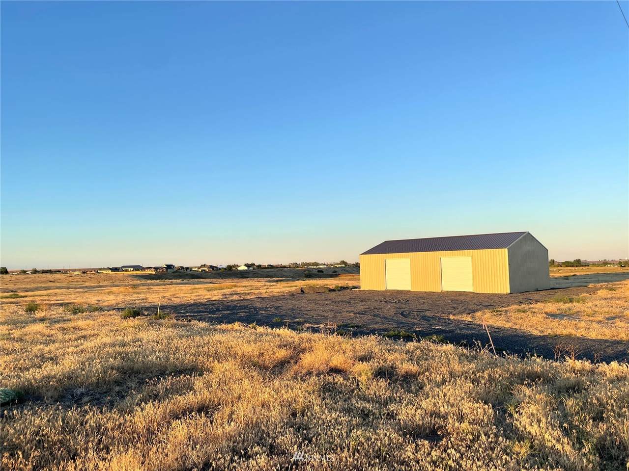 7181 Lake Vista Drive - Photo 1