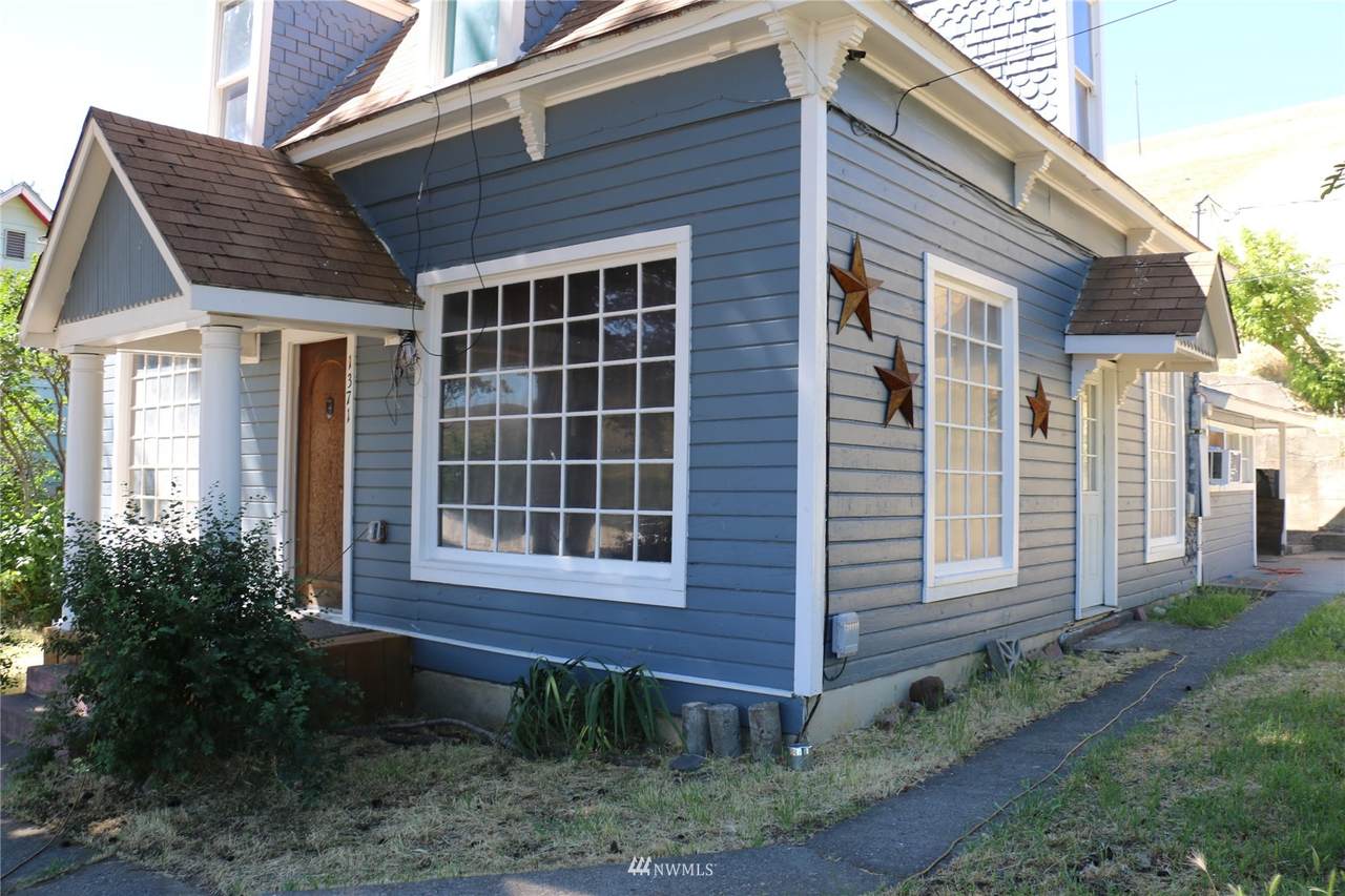 1371 Main Street - Photo 1