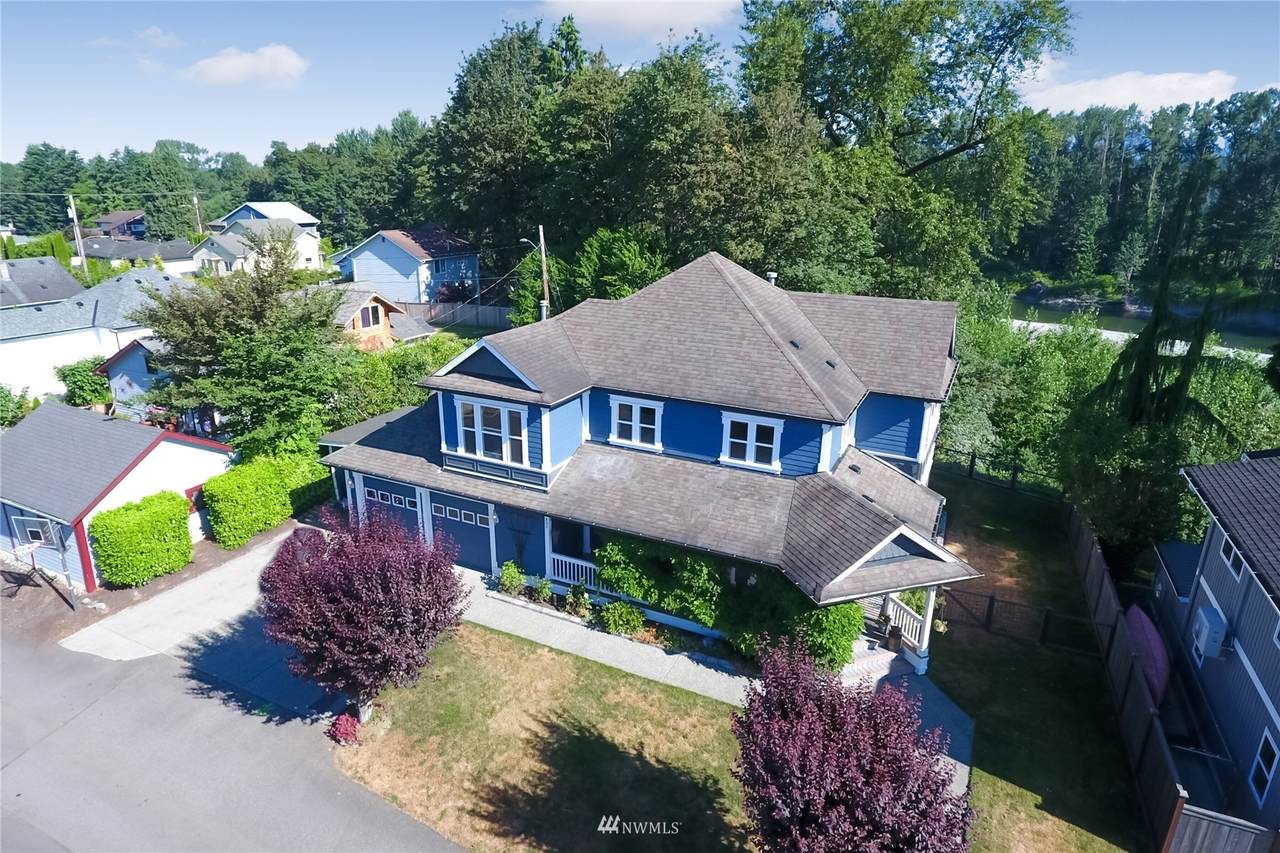 806 Newberry Street - Photo 1