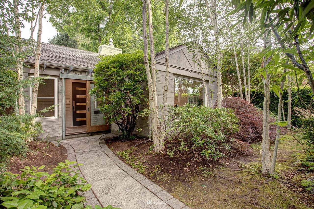 3439 42nd Avenue - Photo 1