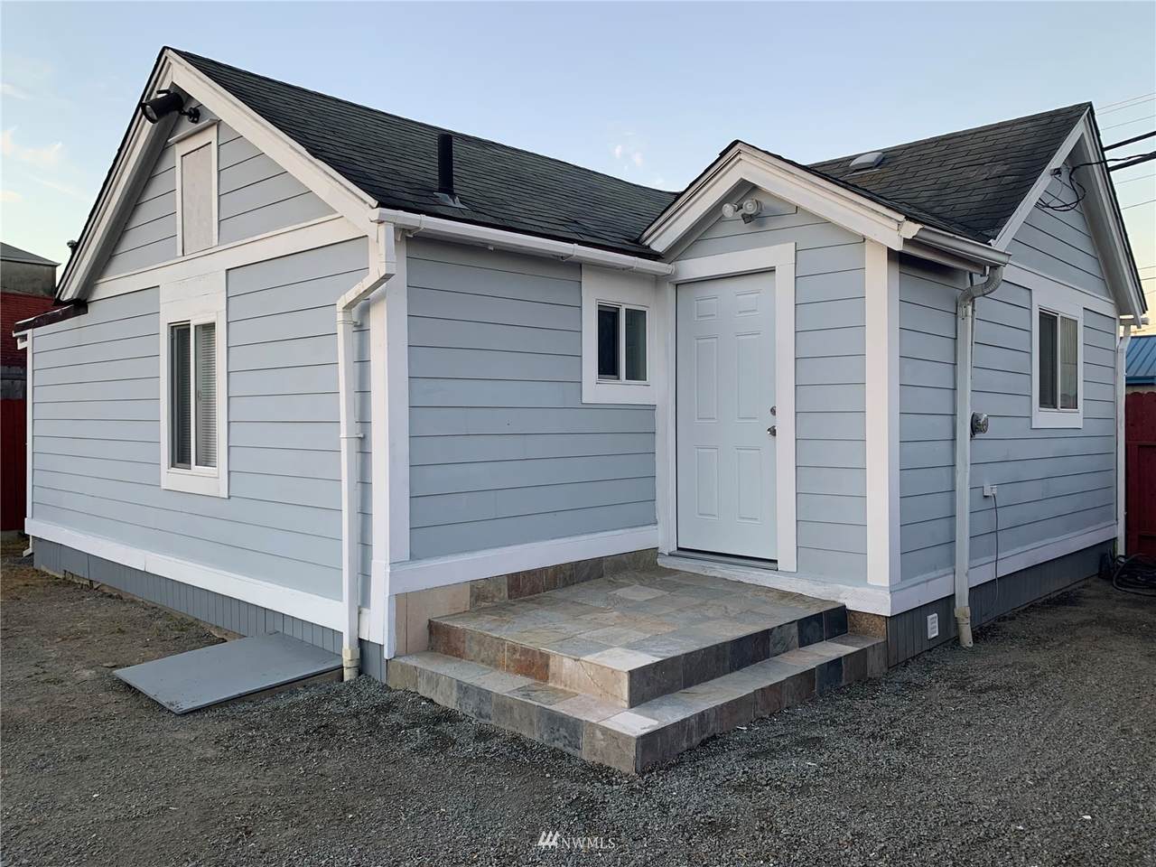 411 Spruce Street - Photo 1