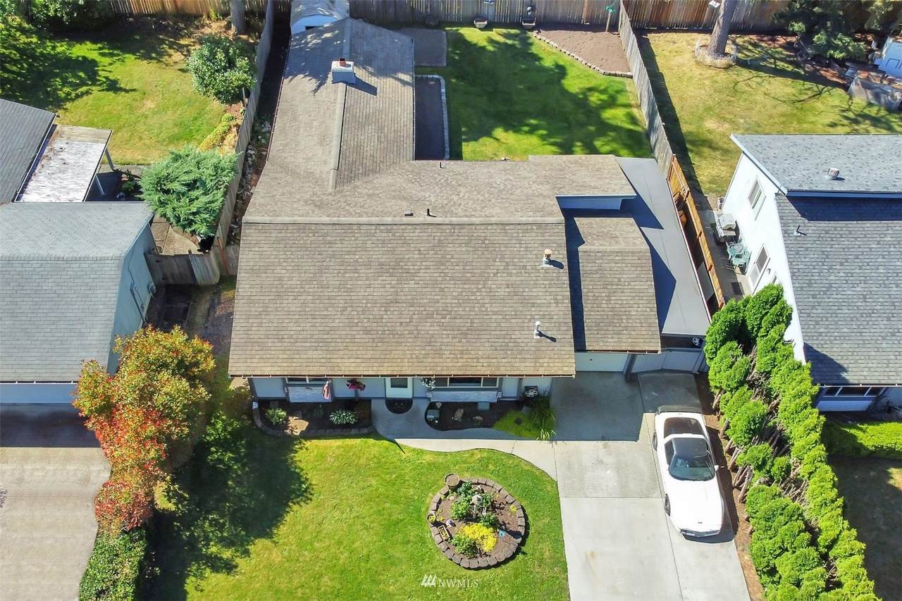 1122 156th Street - Photo 1