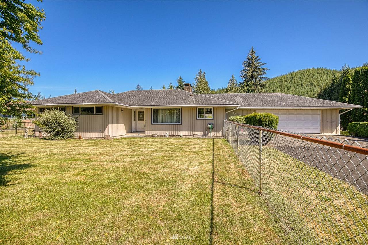 5416 Olympic Highway - Photo 1