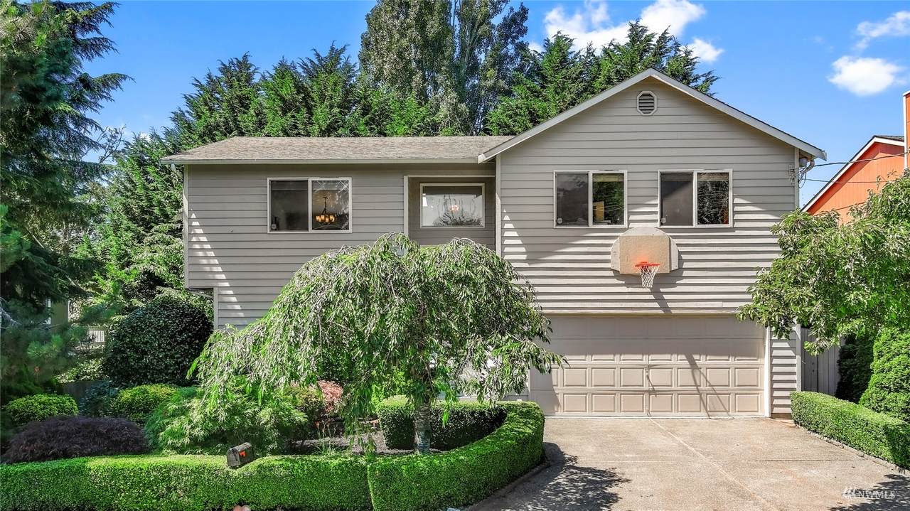 6015 48th Avenue - Photo 1