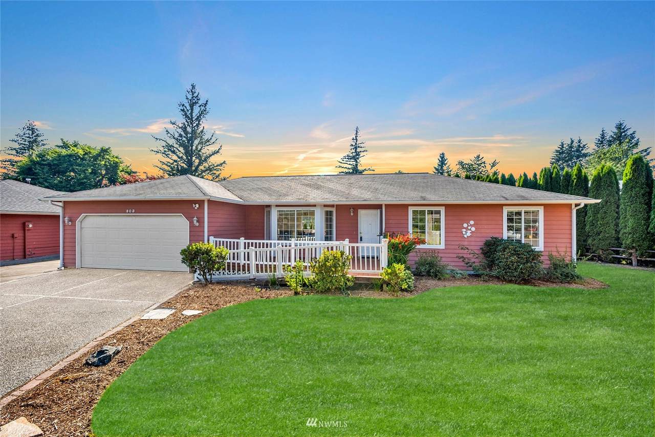 803 5th Drive - Photo 1