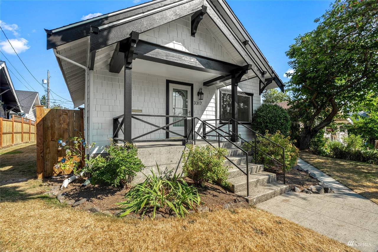 3317 24th Street - Photo 1