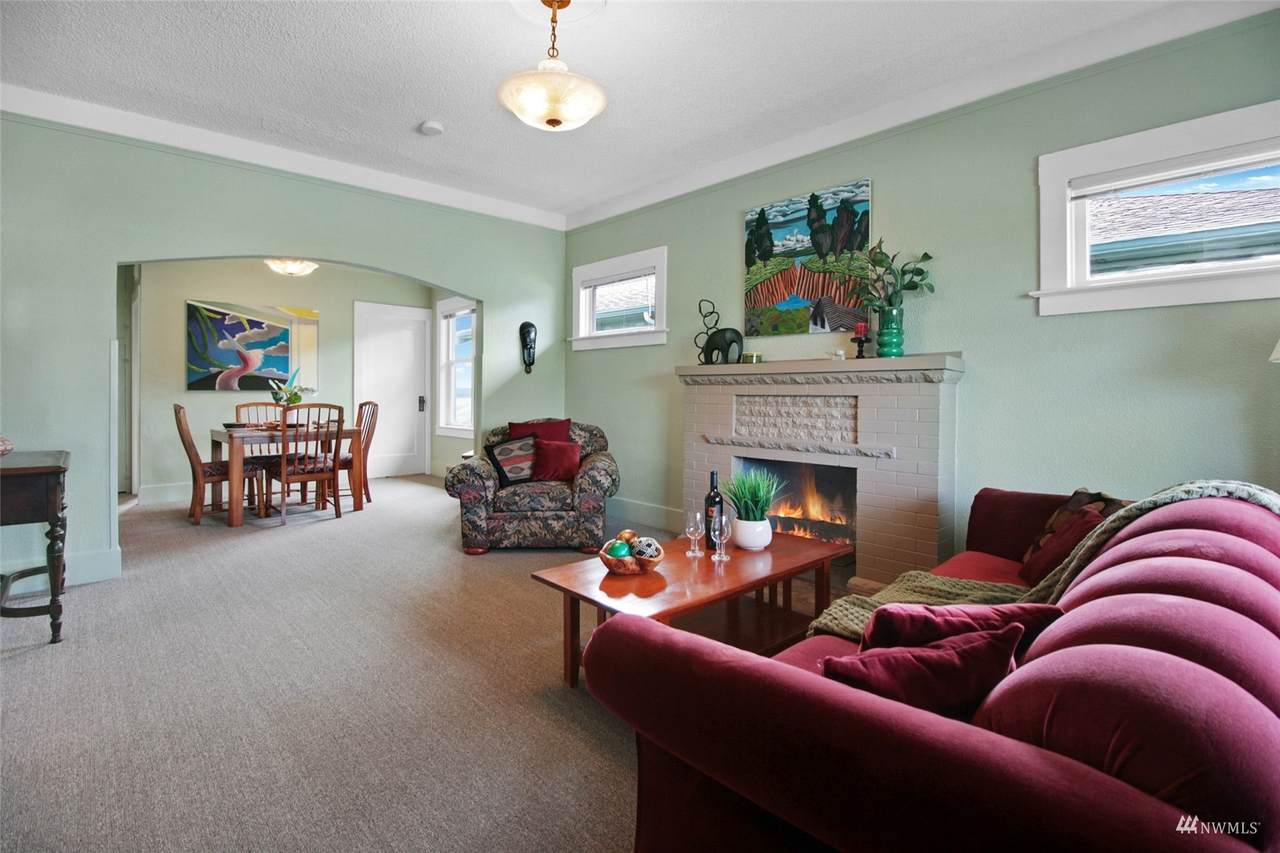 3104 23rd Avenue - Photo 1