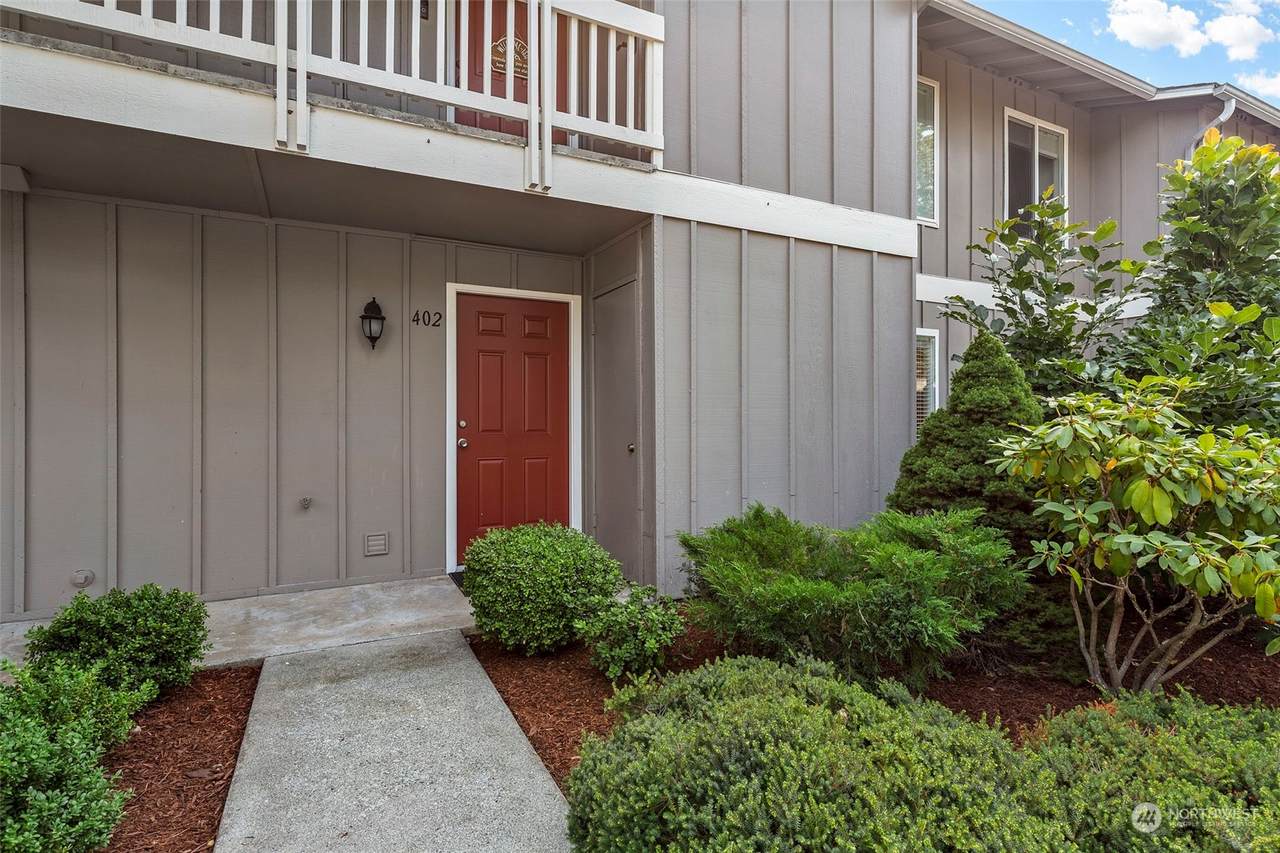 5029 84th Street - Photo 1